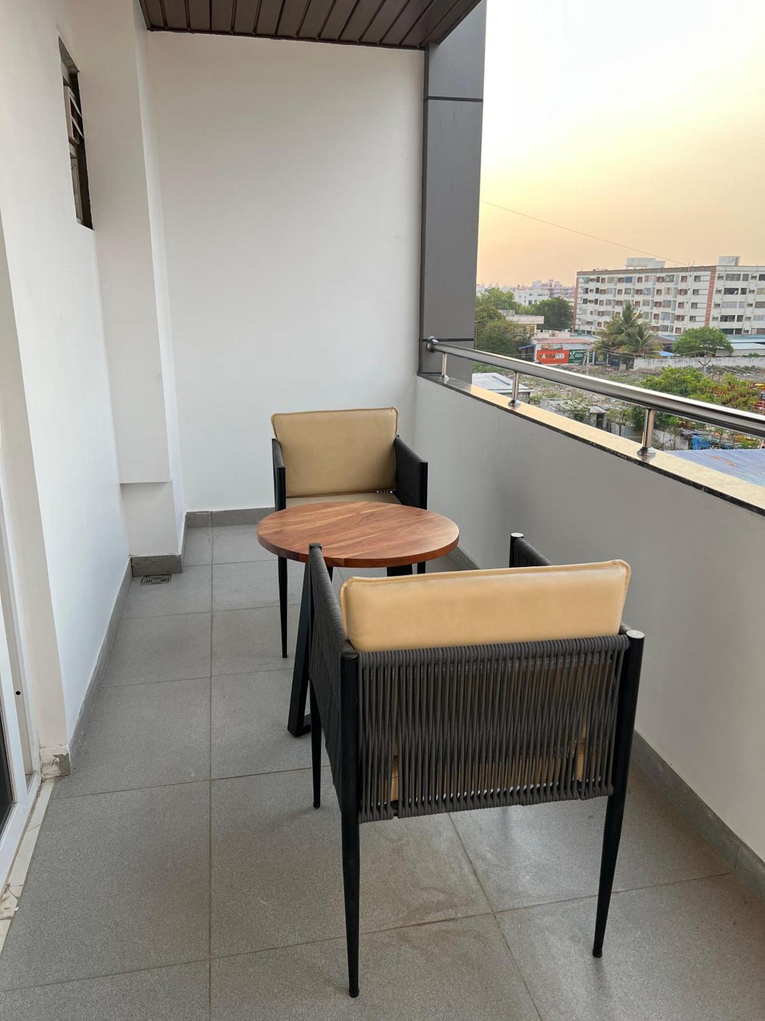 Hotel Pasupala Inn 아난타푸르 외부 사진